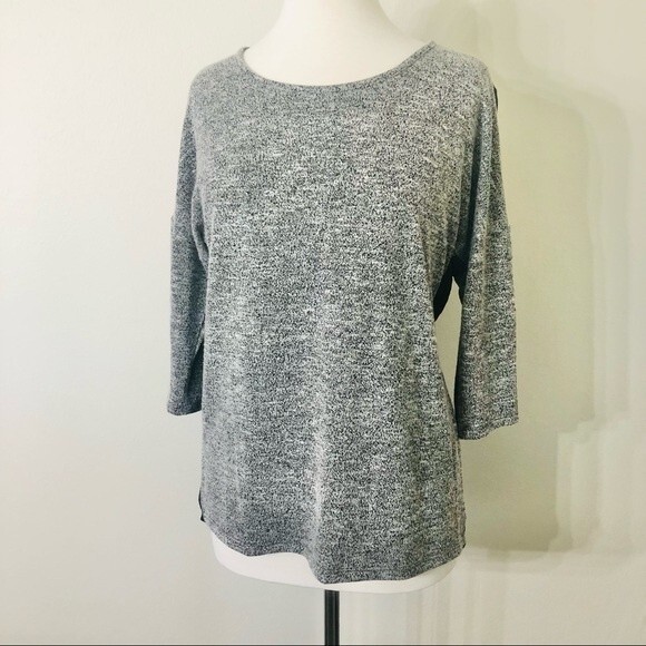 Buckle Red by BKE Gray Top with Cross Over Draped Sheer Open Back in Size Small - Picture 1 of 11